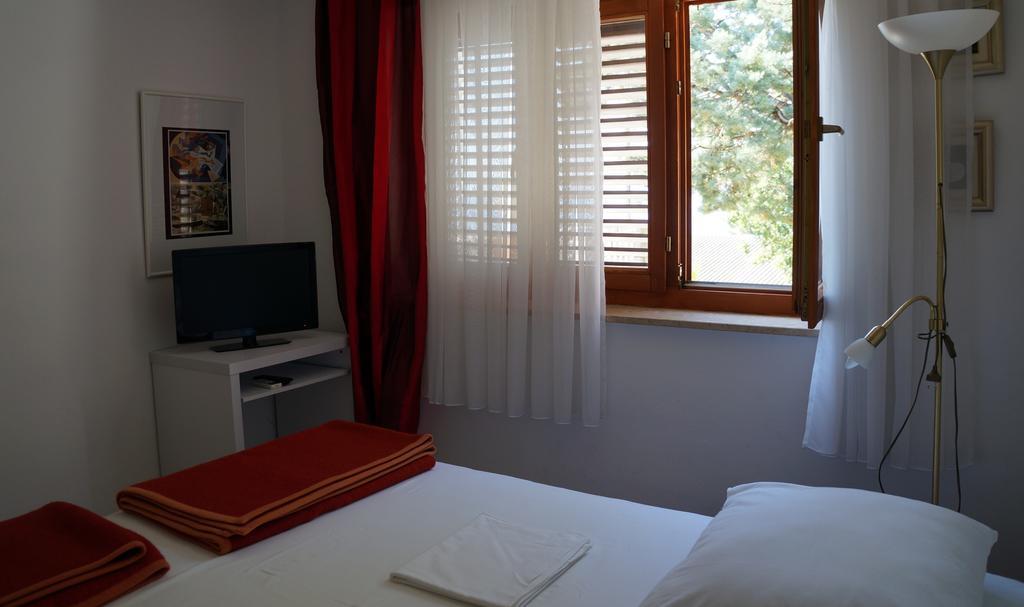 Studio Apartment Novi Novi Vinodolski Pokoj fotografie