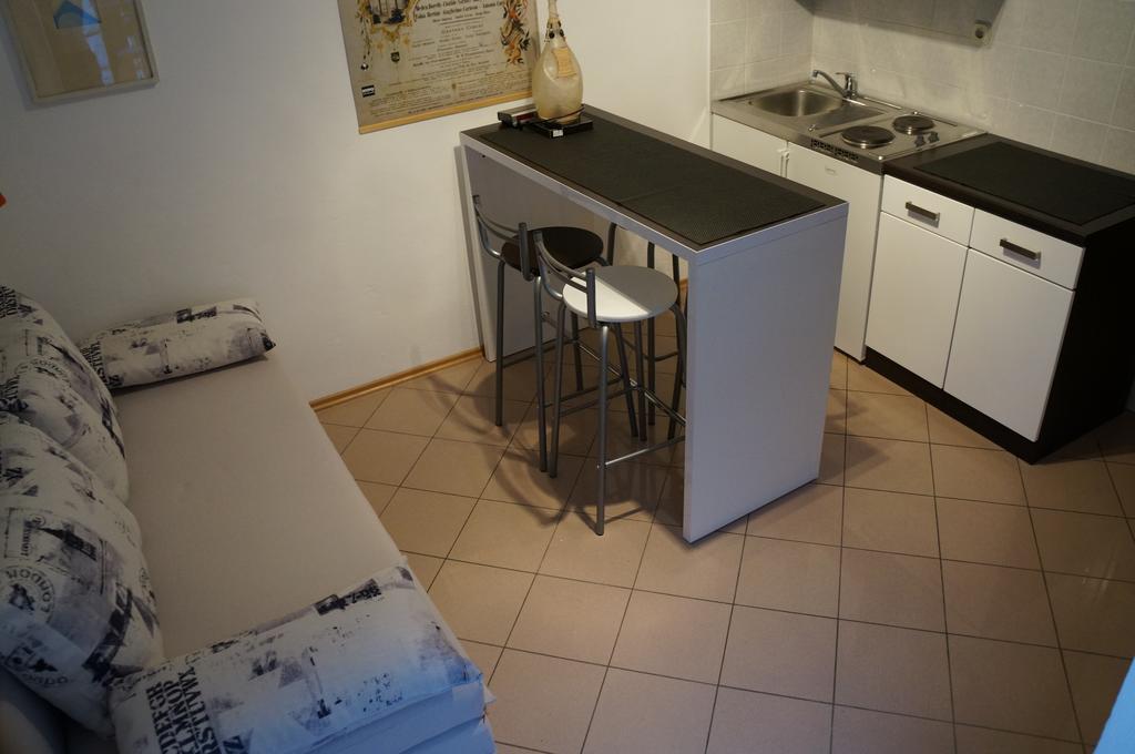Studio Apartment Novi Novi Vinodolski Pokoj fotografie